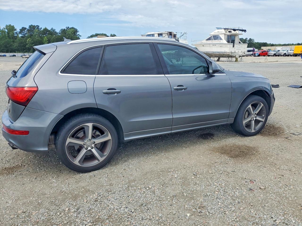 2017 AUDI Q5