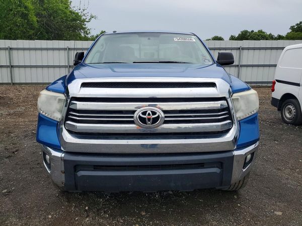 2016 TOYOTA TUNDRA