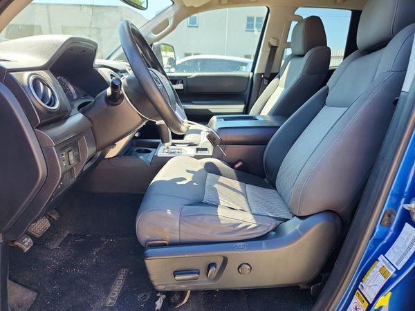 2016 TOYOTA TUNDRA
