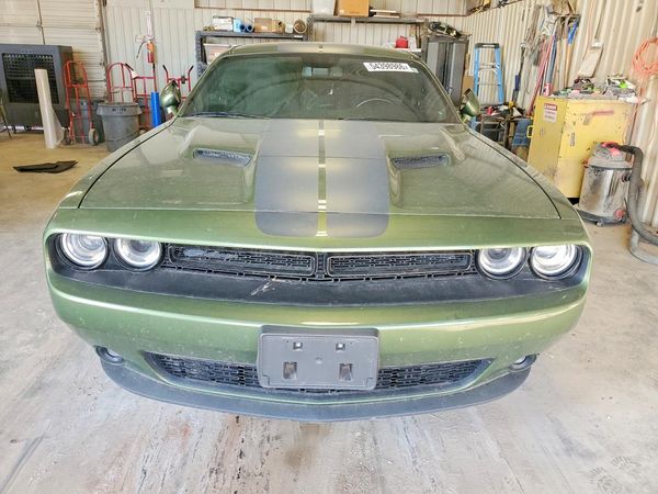 2022 DODGE CHALLENGER SXT