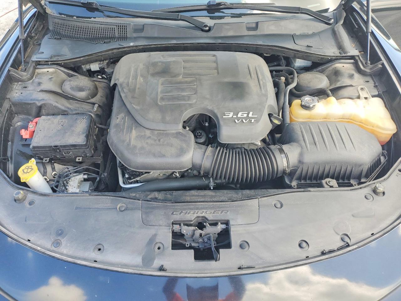 2018 DODGE CHARGER SXT Plus