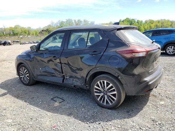 2023 NISSAN KICKS