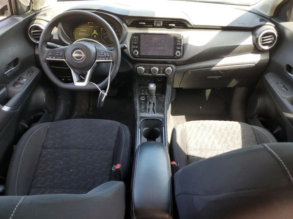 2023 NISSAN KICKS