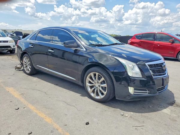 2017 CADILLAC XTS Premium Luxury