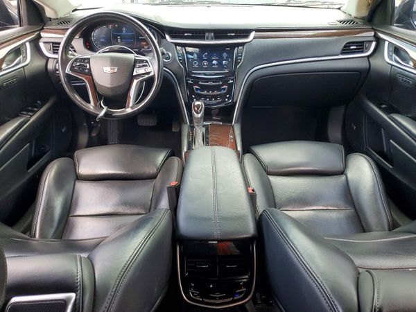 2017 CADILLAC XTS Premium Luxury