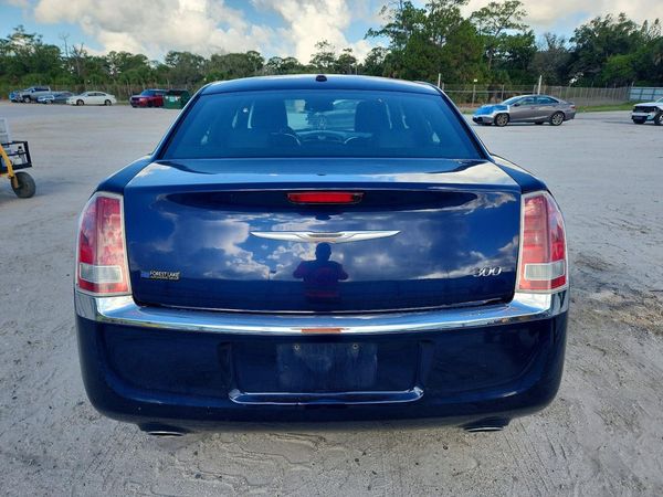 2014 CHRYSLER 300
