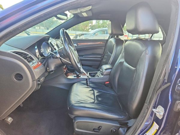 2014 CHRYSLER 300