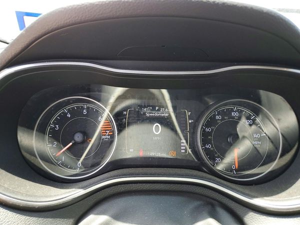 2019 JEEP CHEROKEE LATITUDE FWD