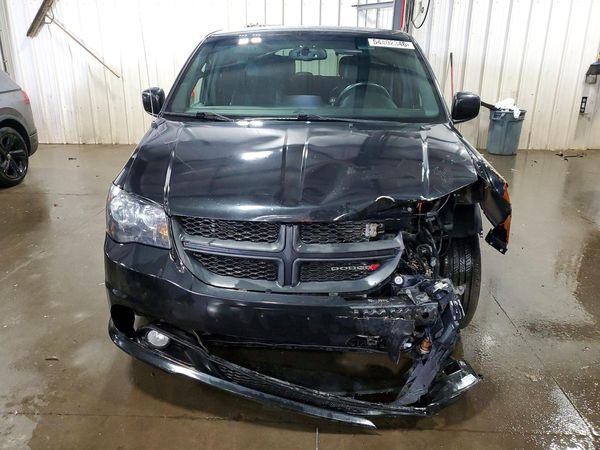 2017 DODGE GRAND CARAVAN GT