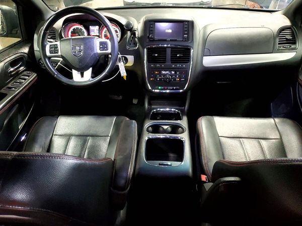 2017 DODGE GRAND CARAVAN GT