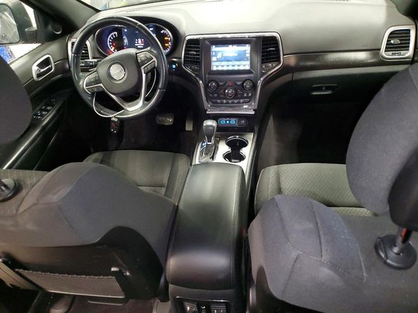 2018 JEEP GRAND CHEROKEE LAREDO 4X4