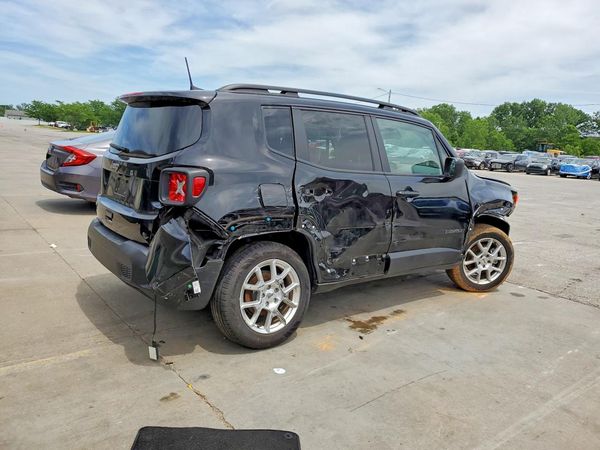 2023 JEEP RENEGADE LATITUDE 4X4