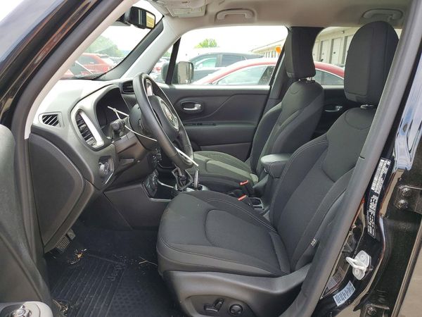 2023 JEEP RENEGADE LATITUDE 4X4