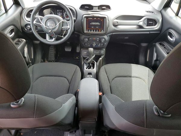 2023 JEEP RENEGADE LATITUDE 4X4