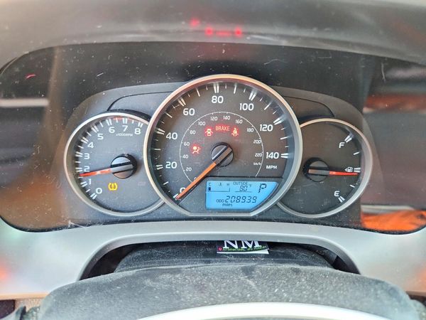 2016 TOYOTA RAV4 LE (X Grade)