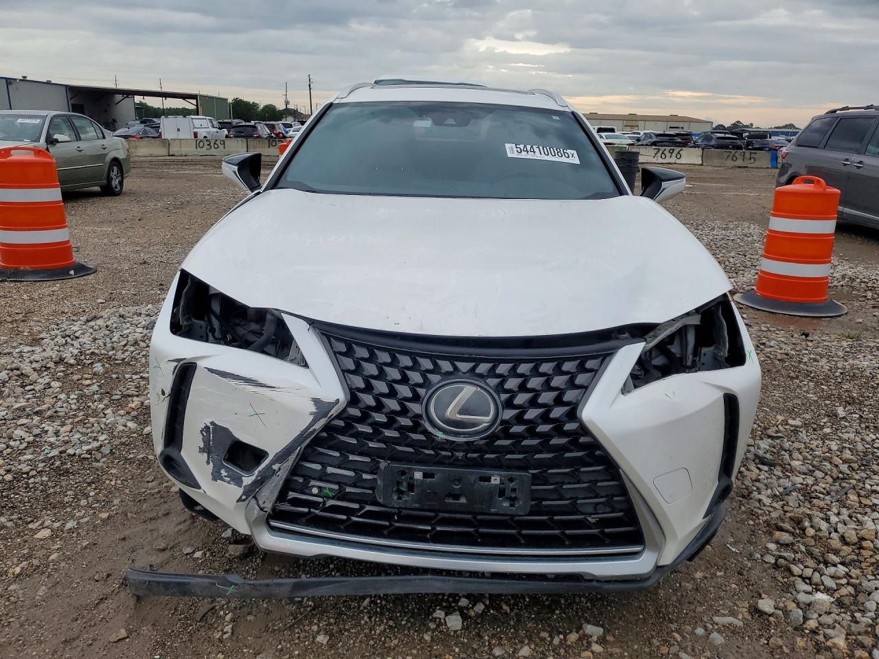 2022 LEXUS UX 200 200 Premium