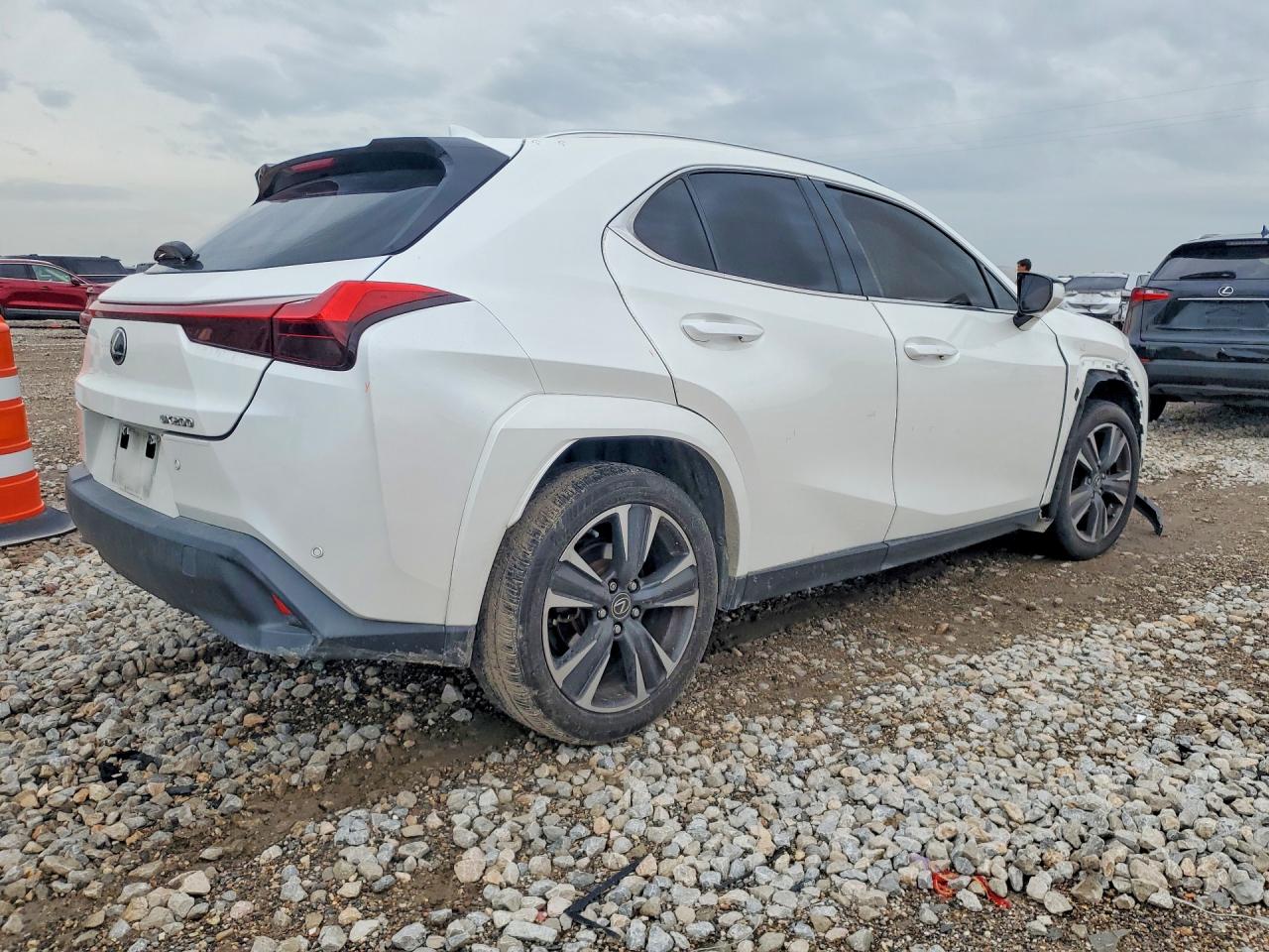 2022 LEXUS UX 200 200 Premium