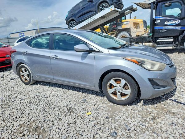 2014 HYUNDAI ELANTRA