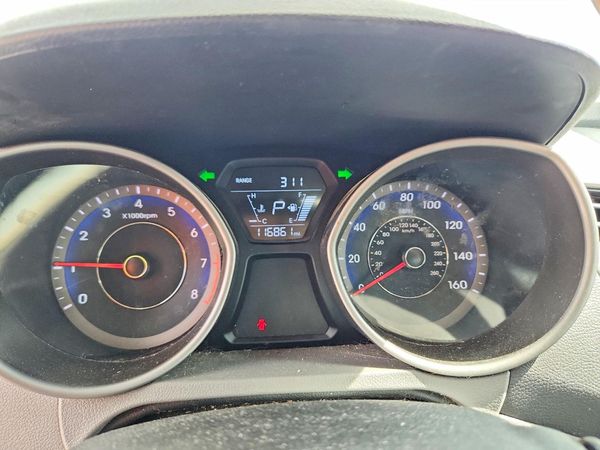 2014 HYUNDAI ELANTRA
