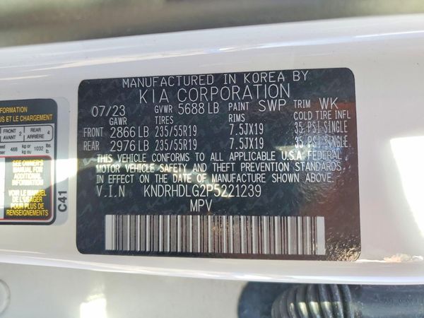 2023 KIA SORENTO