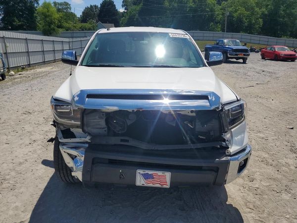 2018 TOYOTA TUNDRA Limited