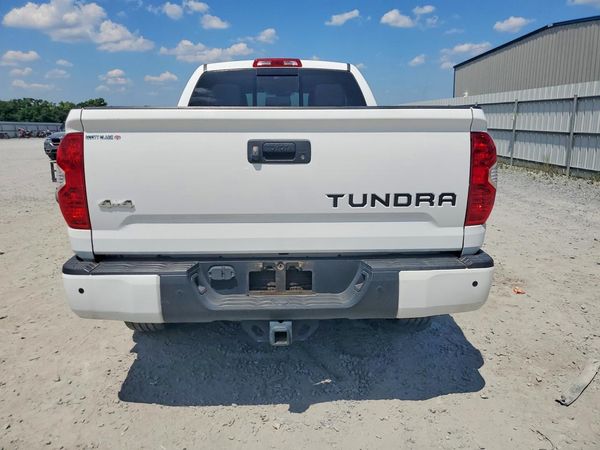 2018 TOYOTA TUNDRA Limited