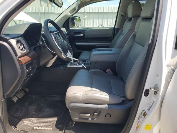 2018 TOYOTA TUNDRA Limited