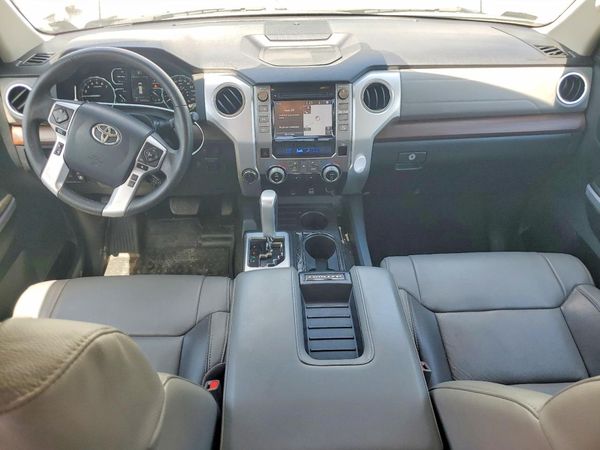2018 TOYOTA TUNDRA Limited