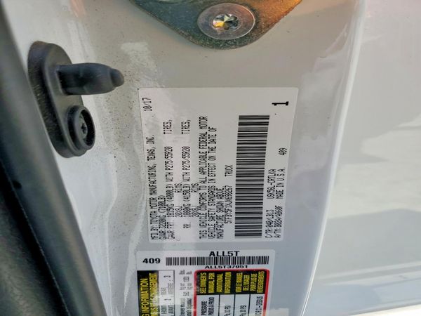 2018 TOYOTA TUNDRA Limited