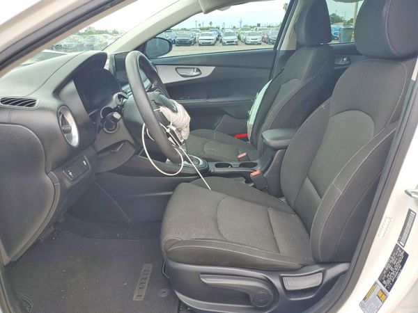2024 KIA FORTE