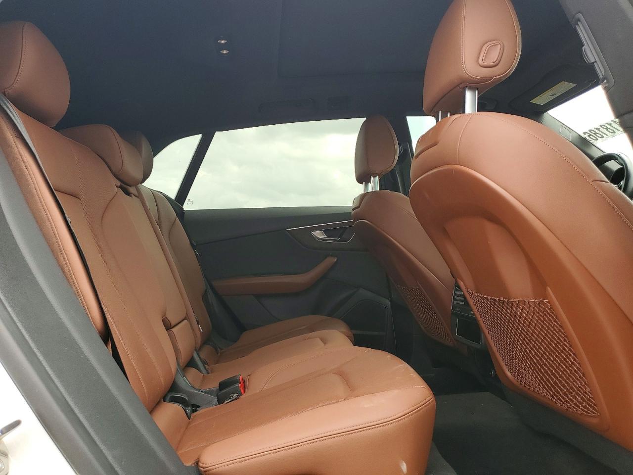 2021 AUDI Q8