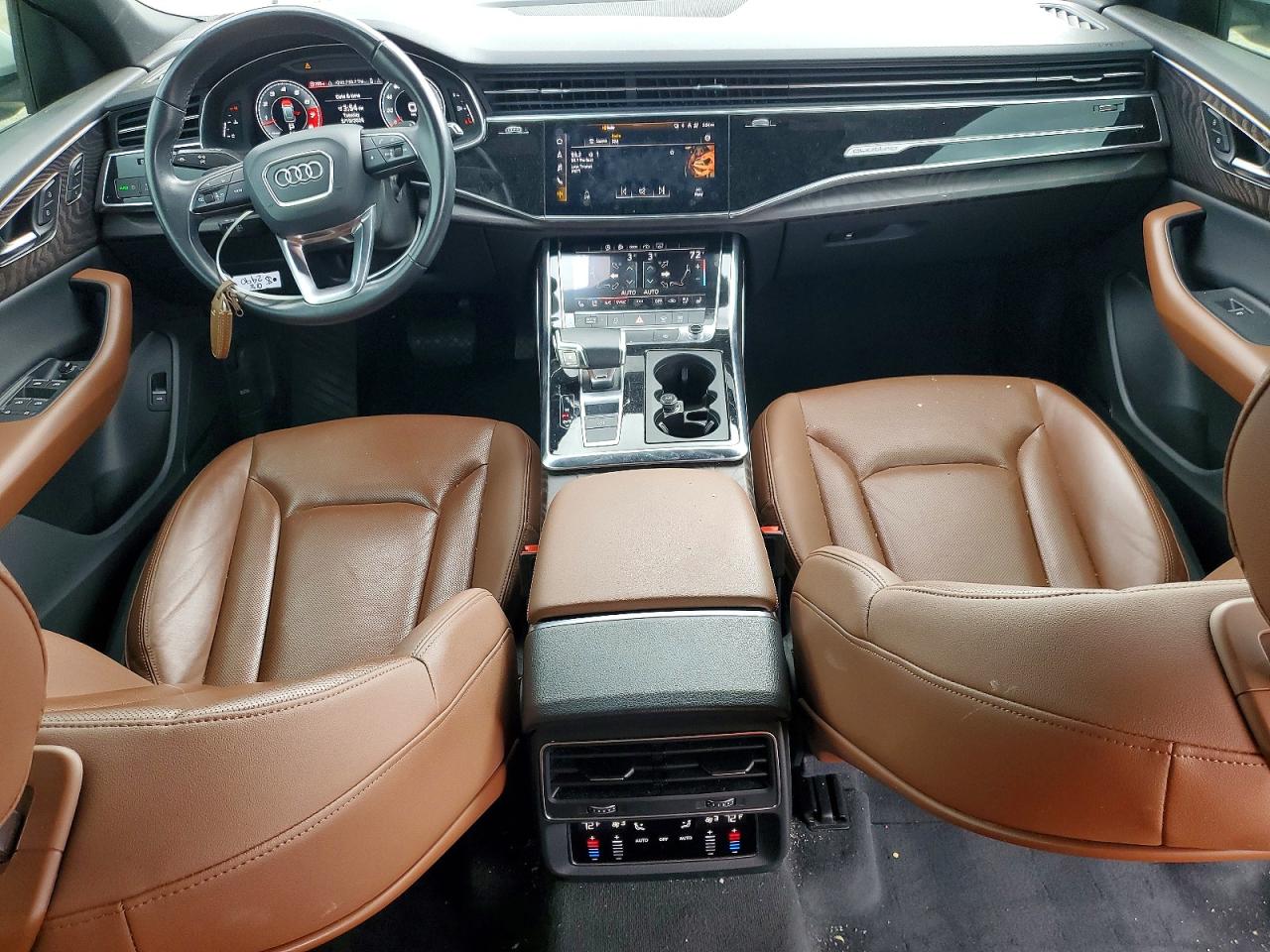 2021 AUDI Q8