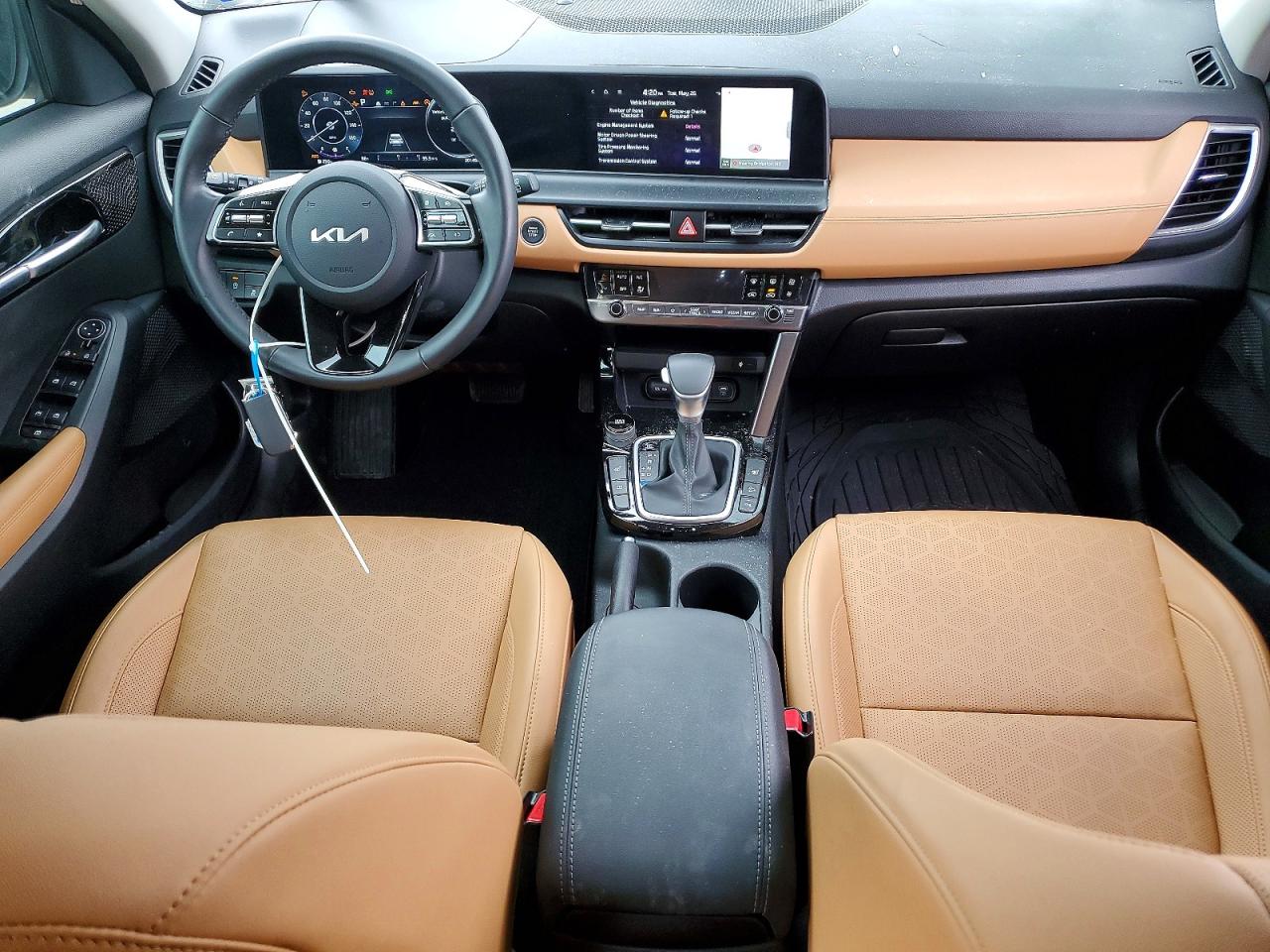2025 KIA SELTOS EX
