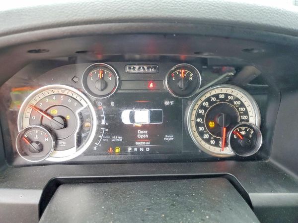 2017 RAM 1500 SLT