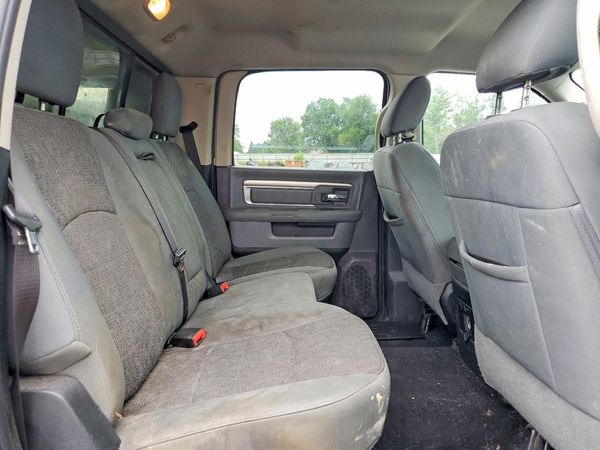 2017 RAM 1500 SLT