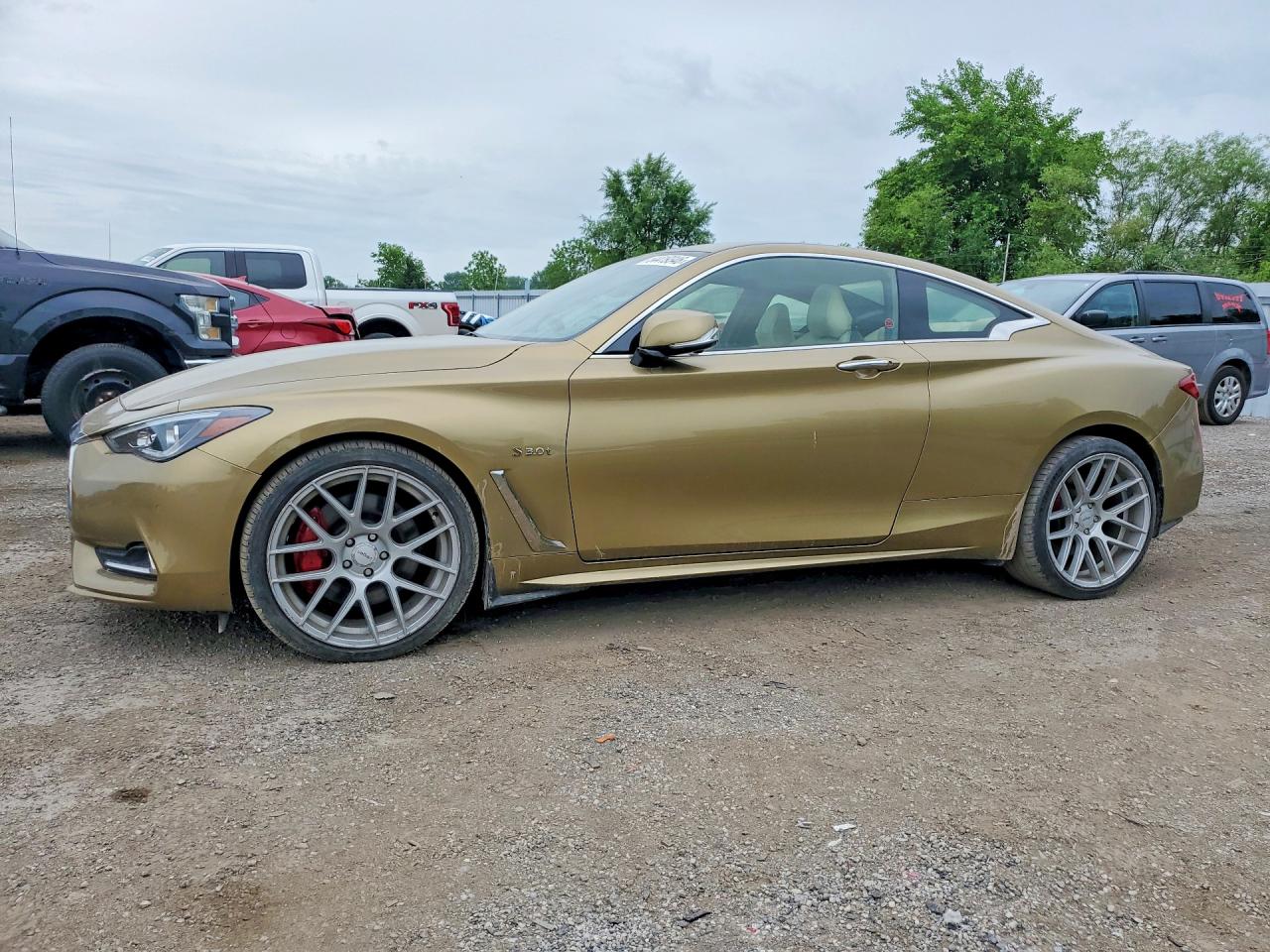 2017 INFINITI Q60