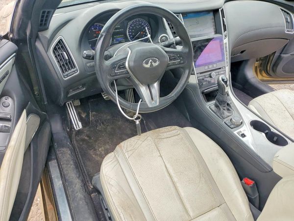 2017 INFINITI Q60
