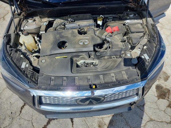 2022 INFINITI QX50 Essential