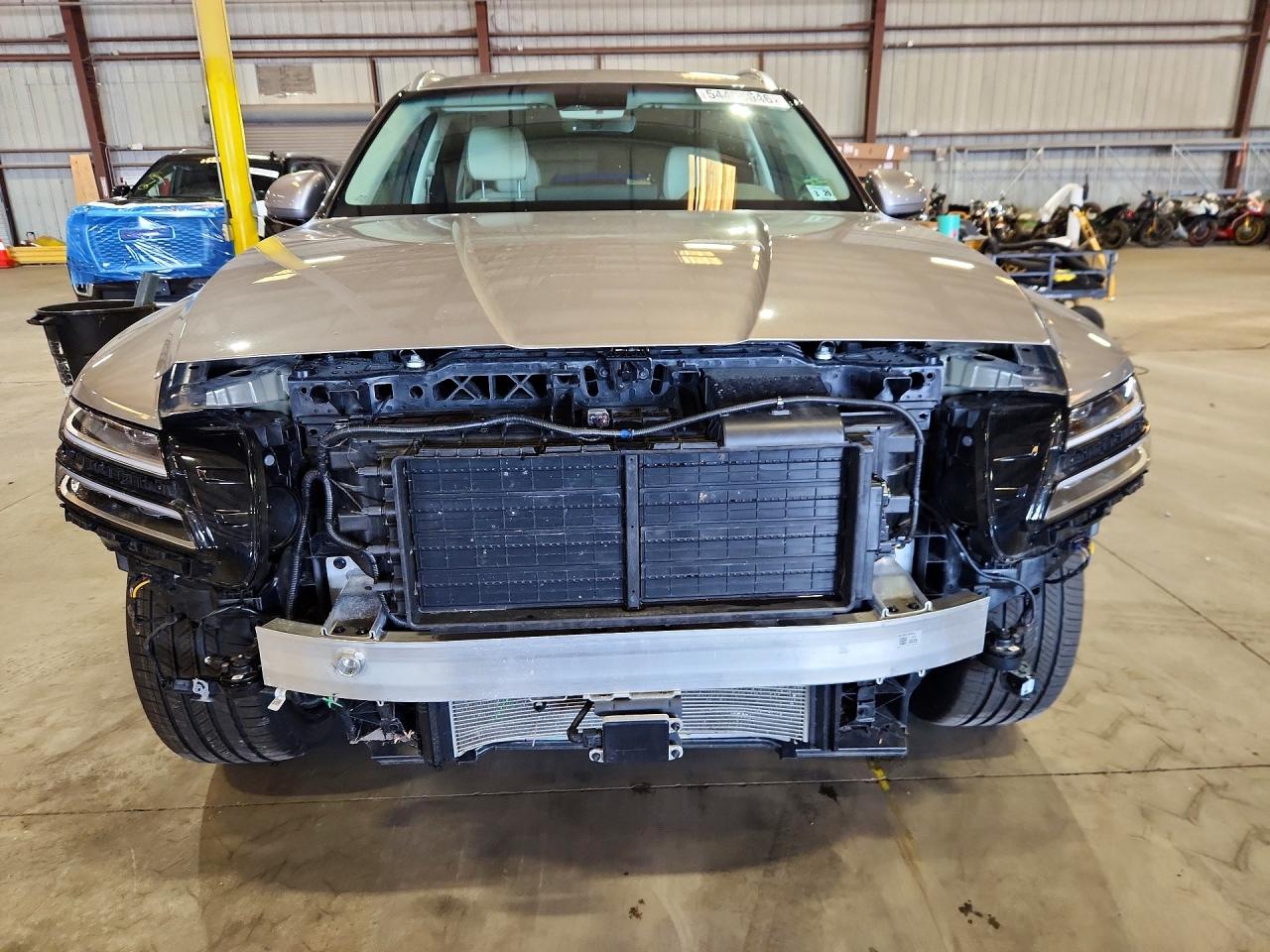 2024 GENESIS GV80