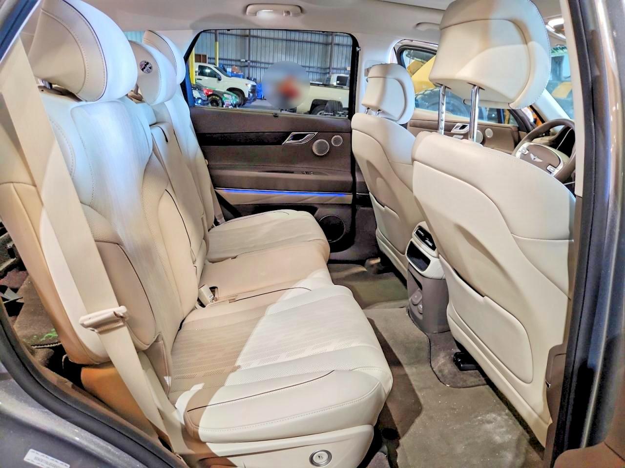 2024 GENESIS GV80