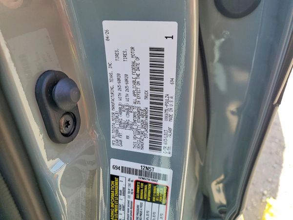 2026 TOYOTA TUNDRA Limited