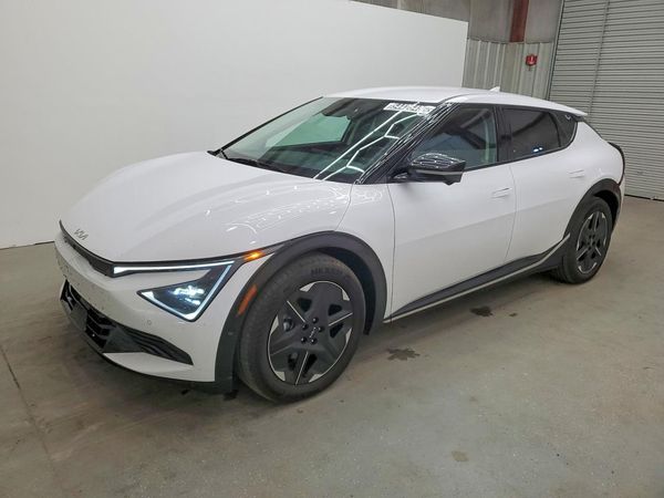2025 KIA EV6