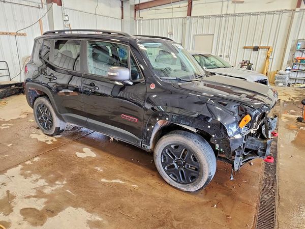 2018 JEEP RENEGADE TRAILHAWK 4X4