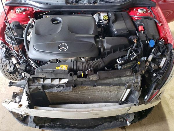 2019 MERCEDES-BENZ CLA