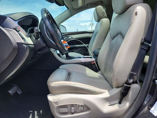 2015 CADILLAC SRX Luxury