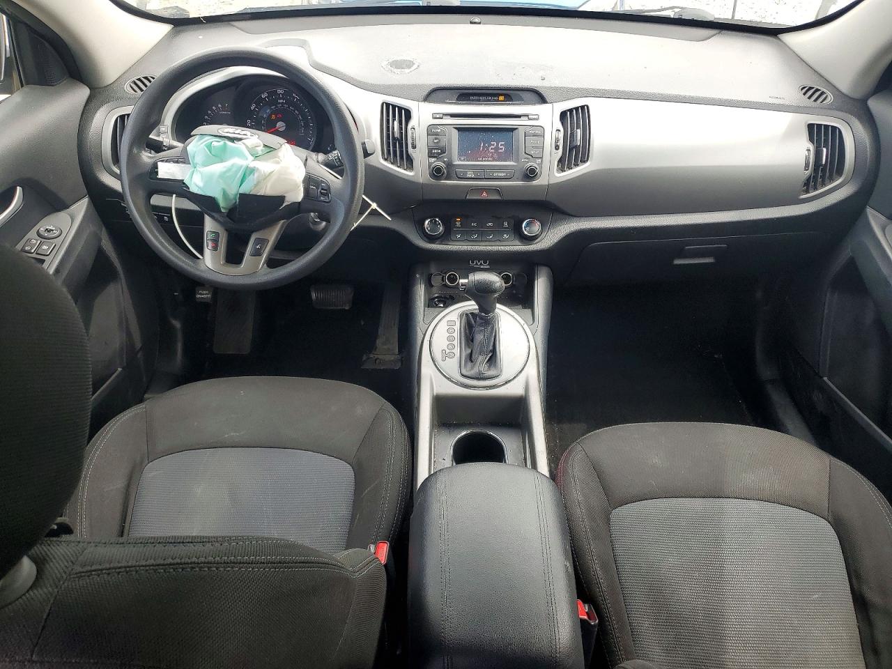 2015 KIA SPORTAGE GL - Middle-low