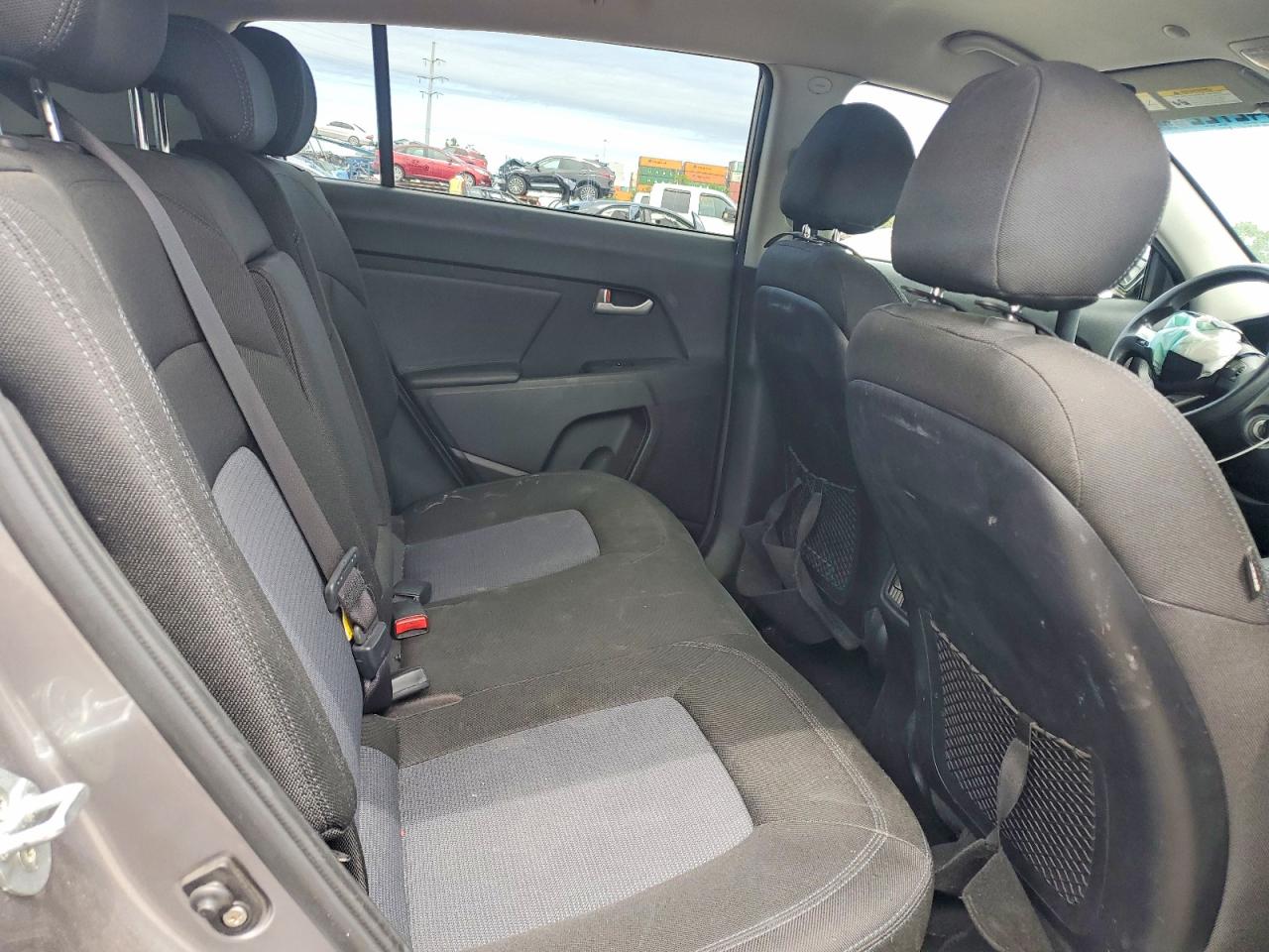 2015 KIA SPORTAGE GL - Middle-low