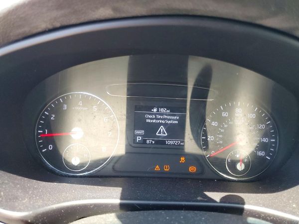 2019 KIA SORENTO L, LX, S