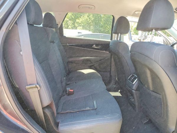 2019 KIA SORENTO L, LX, S