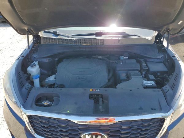 2019 KIA SORENTO L, LX, S